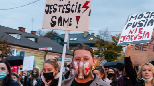 ?Jeb.. PiS?. Spacer w Garwolinie przeciwko decyzji Trybunału Konstytucyjnego [wideo]