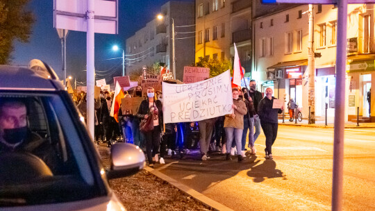 ?Spacer? odsłona druga. Kobiety i nie tylko w obronie wolności [wideo]