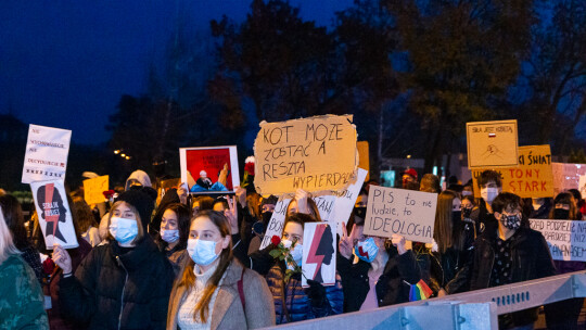 ?Spacer? odsłona druga. Kobiety i nie tylko w obronie wolności [wideo]