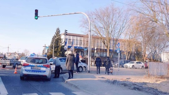 Piątkowe szaleństwa na drogach. W sobotę dwa wypadki przy Mazowieckiej