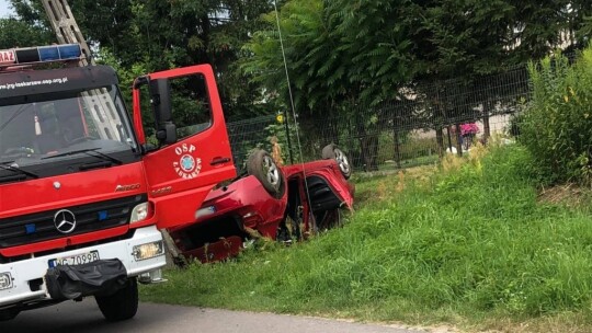 Dachowanie w Łaskarzewie. Kierowca pijany