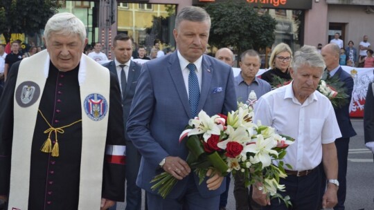 Garwolin pamięta. Hołd dla powstańców [wideo]