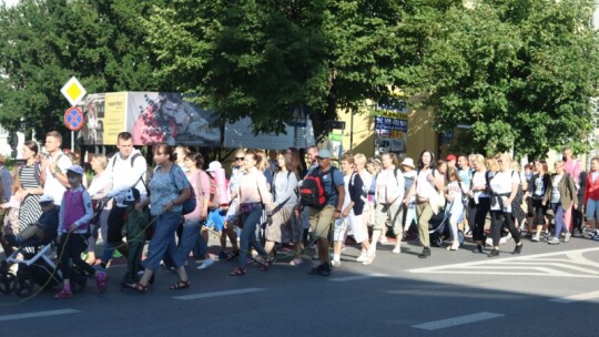 Garwolińska Piesza Pielgrzymka Podlaska wyruszyła [wideo]