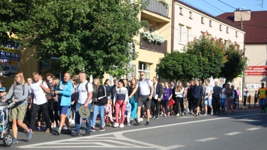 Garwolińska Piesza Pielgrzymka Podlaska wyruszyła [wideo]