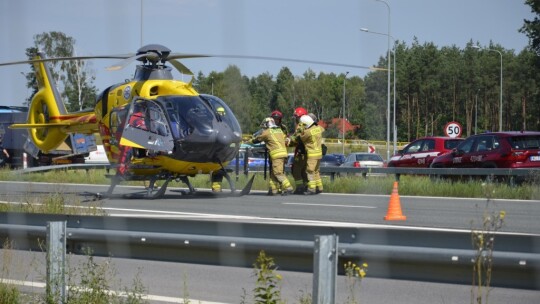 Tir przygniótł osobówkę. S17 zablokowana