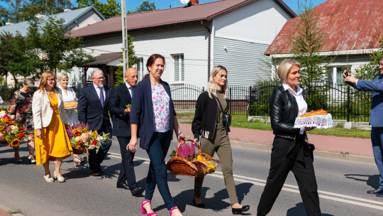 Barwne dożynki w Miastkowie Kościelnym 