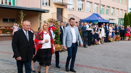 Barwne dożynki w Miastkowie Kościelnym 