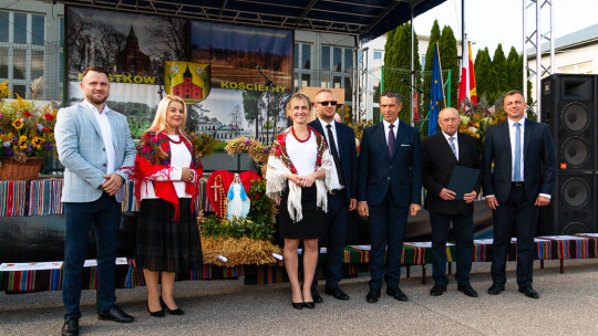 Barwne dożynki w Miastkowie Kościelnym 