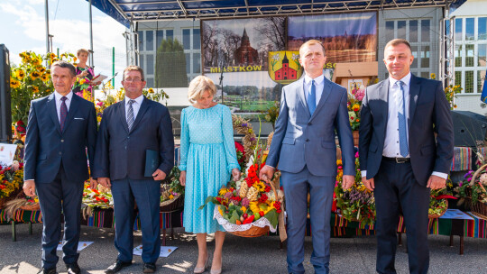 Barwne dożynki w Miastkowie Kościelnym 