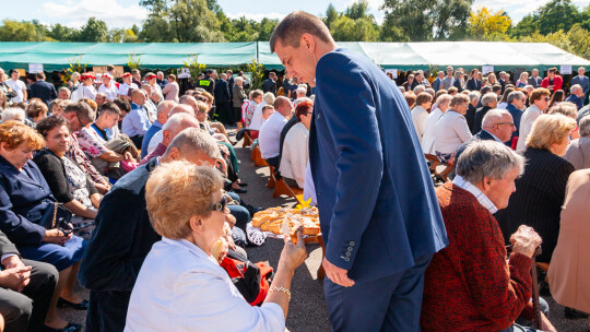 Barwne dożynki w Miastkowie Kościelnym 