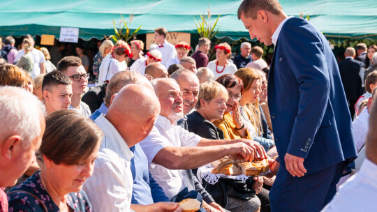 Barwne dożynki w Miastkowie Kościelnym 