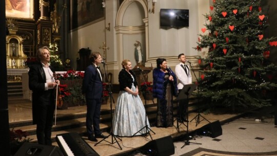 Z opery do Garwolina – Kolędowanie z Alicją Węgorzewską