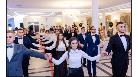 Licealiści z Żelechowa bawili się na Studniówce