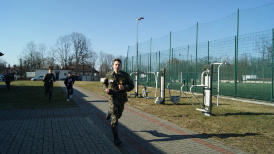 Na sportowo LO w Żelechowie uczciło pamięć Żołnierzy Wyklętych