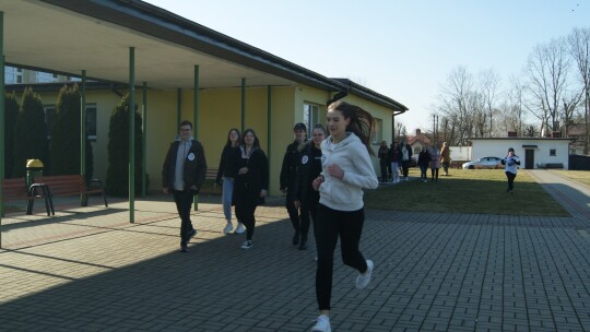 Na sportowo LO w Żelechowie uczciło pamięć Żołnierzy Wyklętych