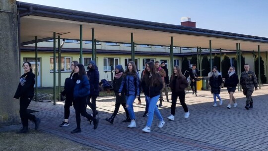 Na sportowo LO w Żelechowie uczciło pamięć Żołnierzy Wyklętych