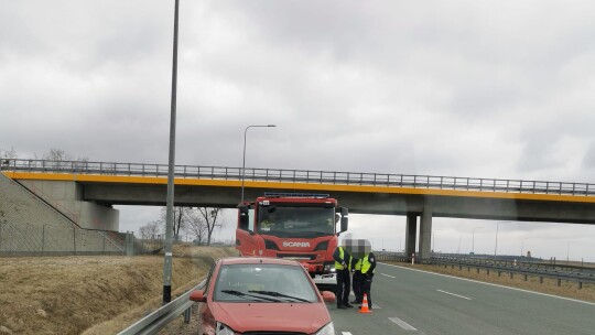 Ukrainka zasnęła na S17. Wypadek na ekspresówce