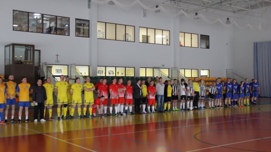 Samorządowcy Maciejowic najlepsi w futsalu