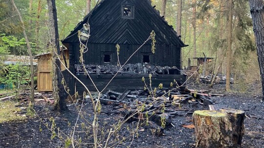 Groźny pożar na osiedlu w Wildze