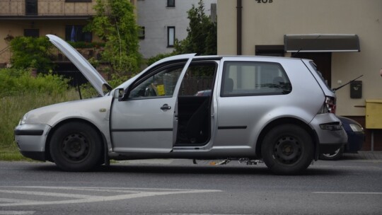 Potrącenie rowerzysty na przejściu dla pieszych