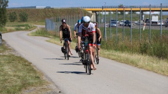 Daniel Juszkowiec zwycięzcą IX Triathlonu Garwolińskiego