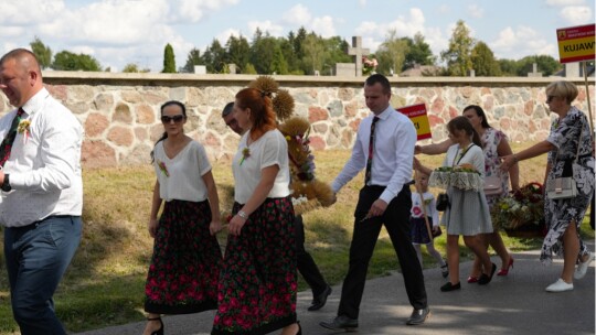 Gm. Miastków Kościelny: Dożynkowe tradycje podtrzymane