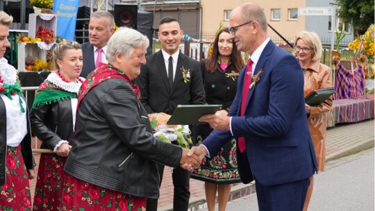 W deszczu dziękowali za plony