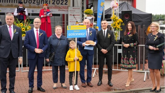 W deszczu dziękowali za plony