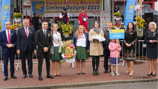 W deszczu dziękowali za plony