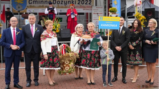 W deszczu dziękowali za plony