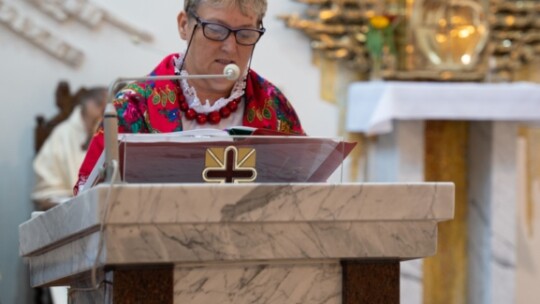 W deszczu dziękowali za plony