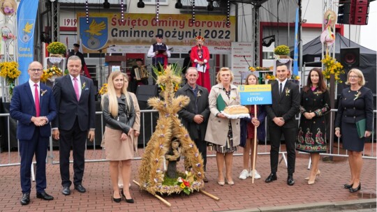 W deszczu dziękowali za plony