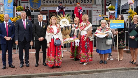 W deszczu dziękowali za plony