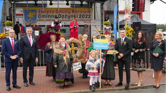 W deszczu dziękowali za plony