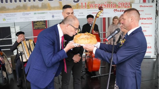 W deszczu dziękowali za plony