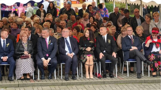 W deszczu dziękowali za plony