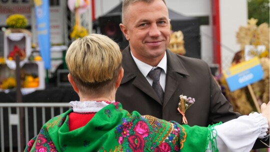 W deszczu dziękowali za plony