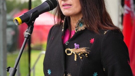 W deszczu dziękowali za plony