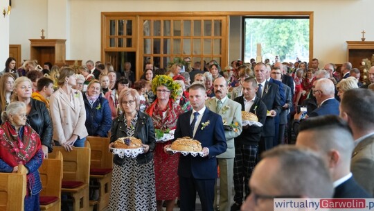 W deszczu dziękowali za plony