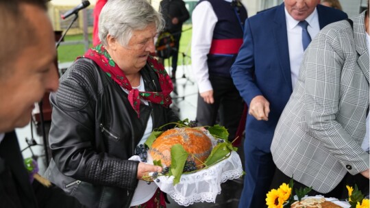 W deszczu dziękowali za plony