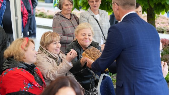 W deszczu dziękowali za plony