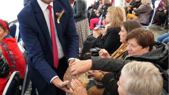 W deszczu dziękowali za plony