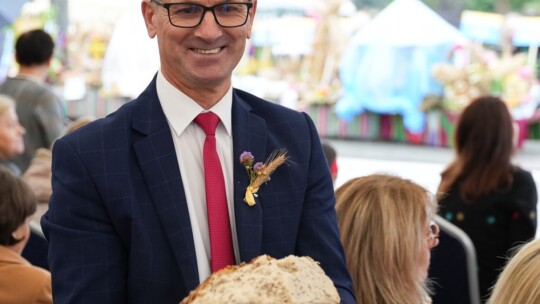 W deszczu dziękowali za plony