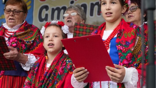 W deszczu dziękowali za plony