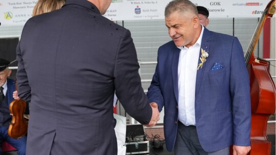 W deszczu dziękowali za plony