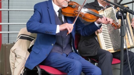 W deszczu dziękowali za plony