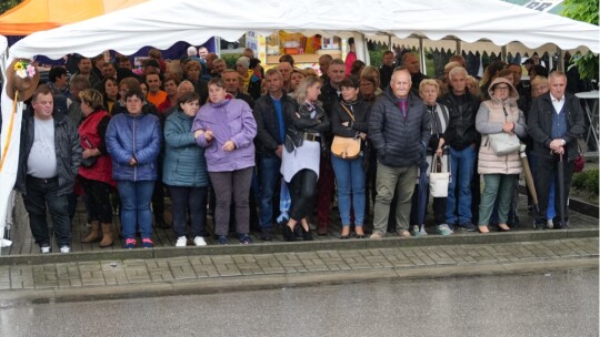 W deszczu dziękowali za plony