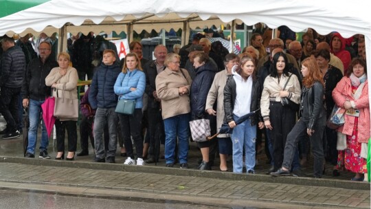 W deszczu dziękowali za plony