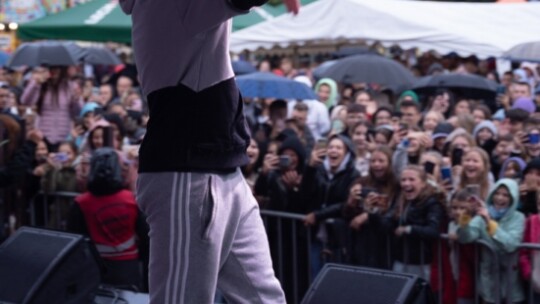 W deszczu dziękowali za plony