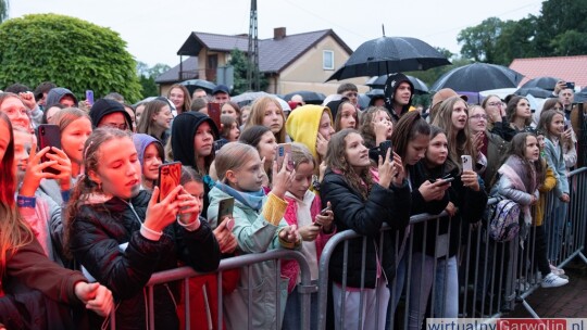 W deszczu dziękowali za plony